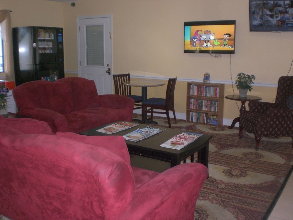 Executive Garden Titusville Hotel 外观 照片