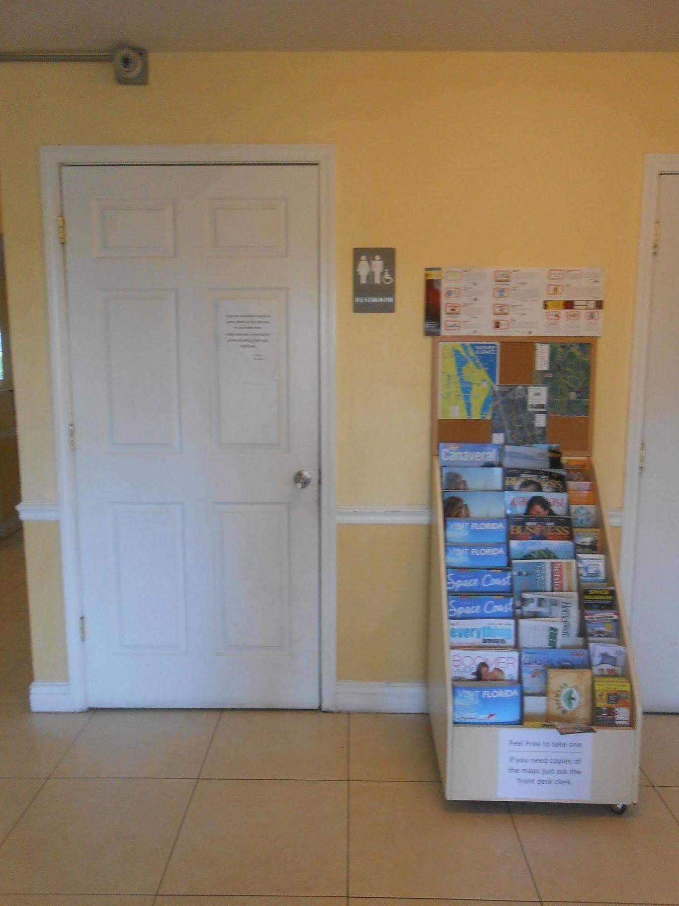 Executive Garden Titusville Hotel 外观 照片